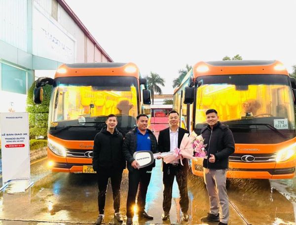 thuê xe đi du lịch hồ Ba Bể
